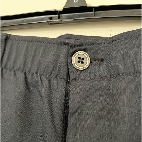Under Armour | Men’s Showdown Pants 30x32 Black Dressy, Casual, or Golf Pants - Picture 3 of 5